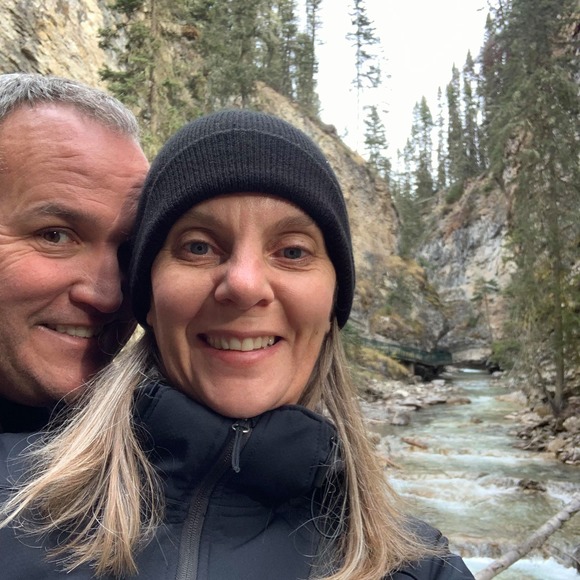 Meet your Posher, Debbie - Picture 1 of 1